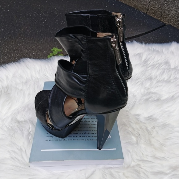 MICHAEL Michael Kors Jennings zip back size 5,5 US - Picture 4 of 8